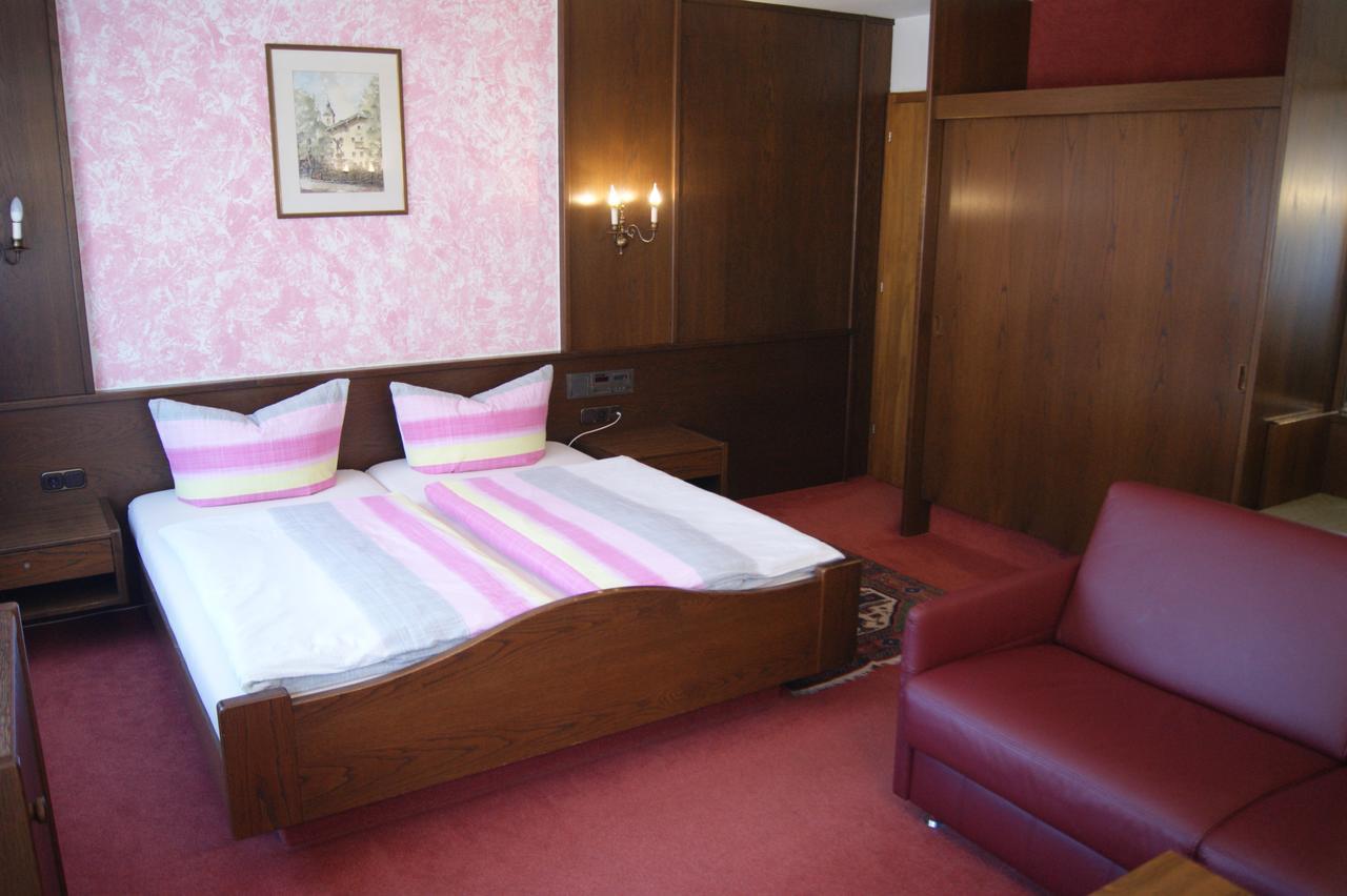 Gaestehaus Charlotte ไบริชเซลล์ ภายนอก รูปภาพ