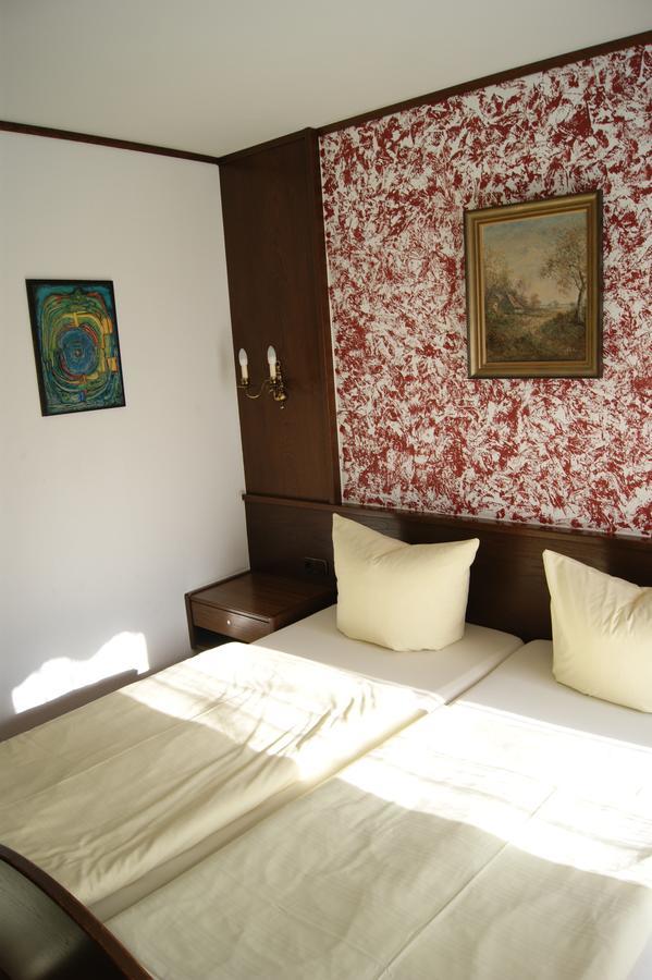 Gaestehaus Charlotte ไบริชเซลล์ ภายนอก รูปภาพ