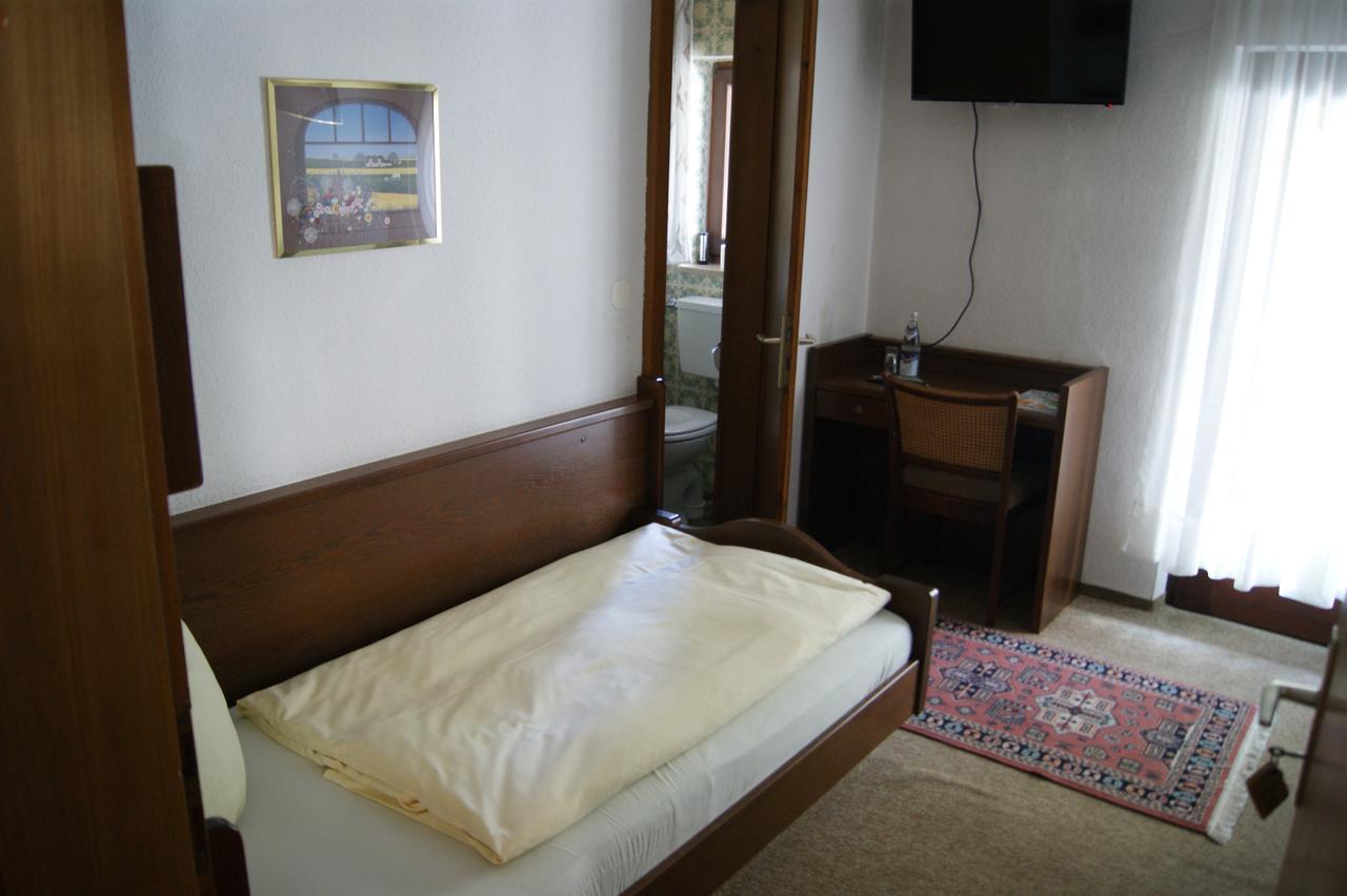 Gaestehaus Charlotte ไบริชเซลล์ ภายนอก รูปภาพ